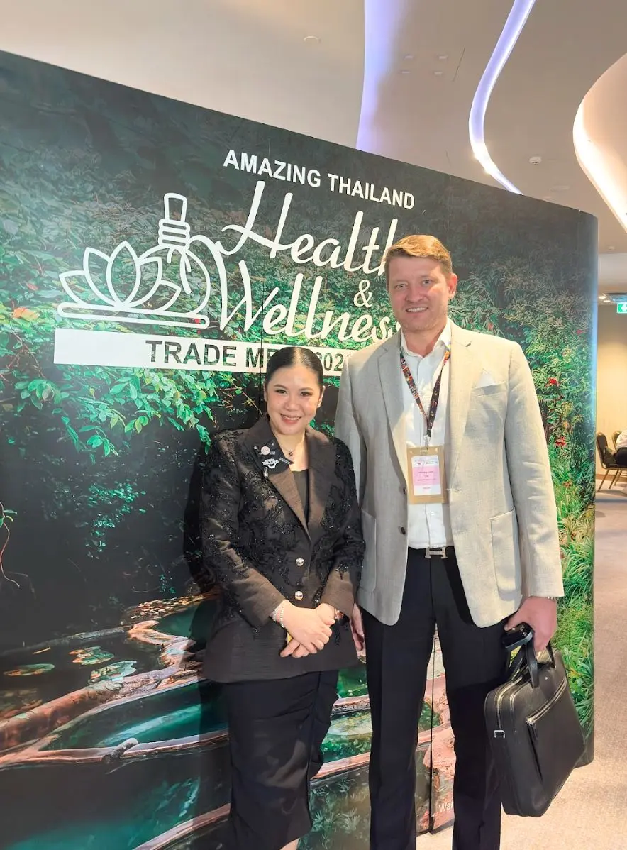 ImagineHealth CEO Henning Kalwa with Tourism Authority of Thailand Governor Thapanee Kiatphaibool