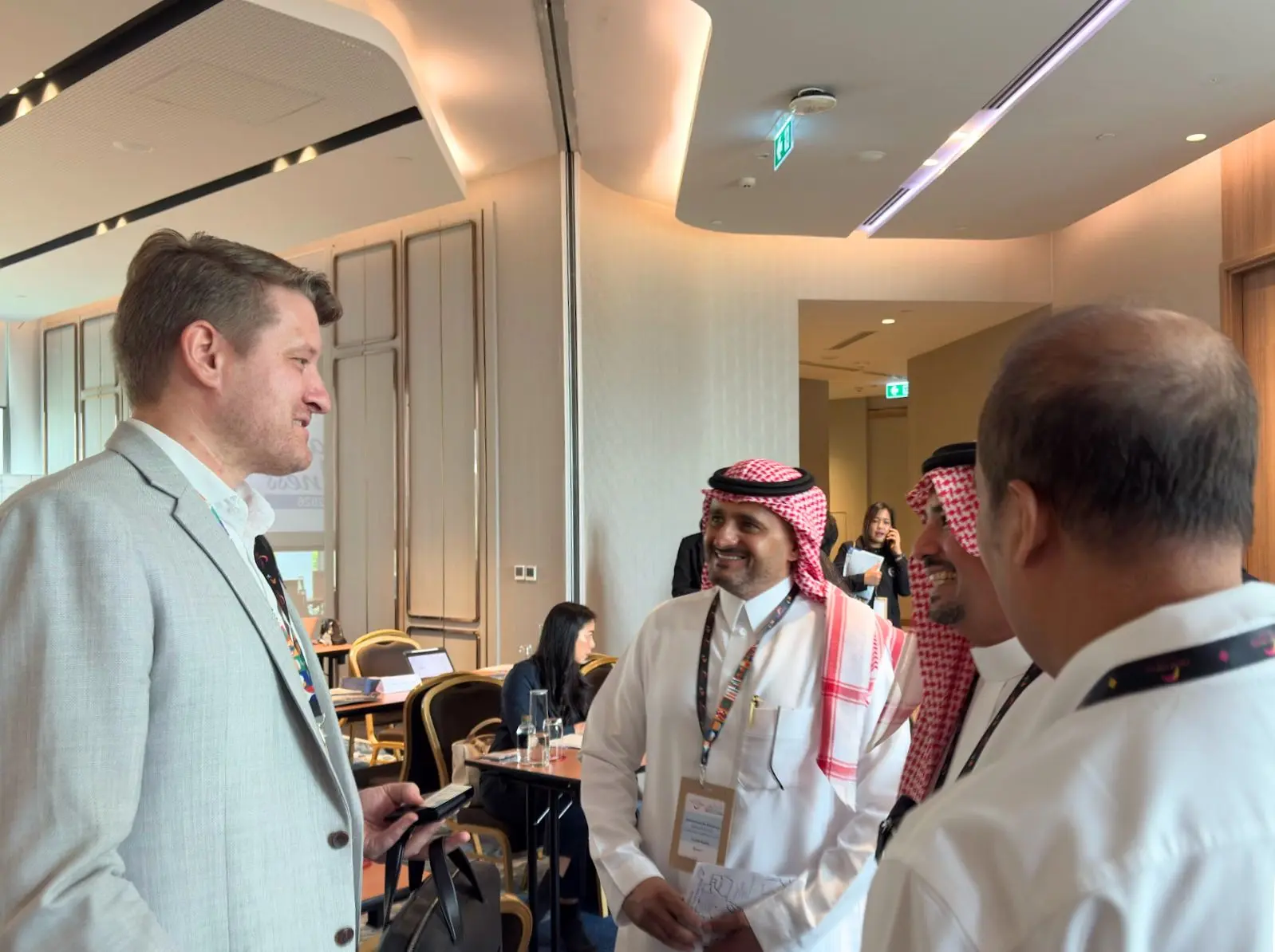 ImagineHealth CEO Henning Kalwa speaking with international delegates at the Amazing Thailand Health and Wellness Trade Meet 2026