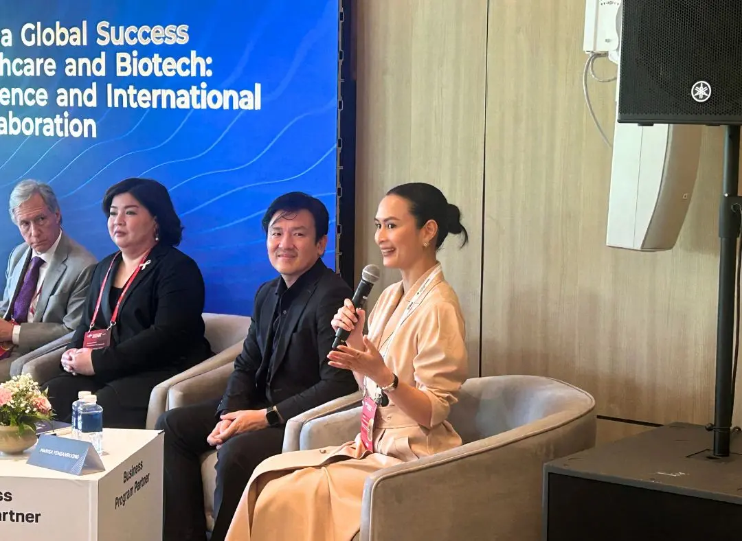 Healthcare and biotechnology panelists speaking at the Russian-Thai Investment Forum 2025