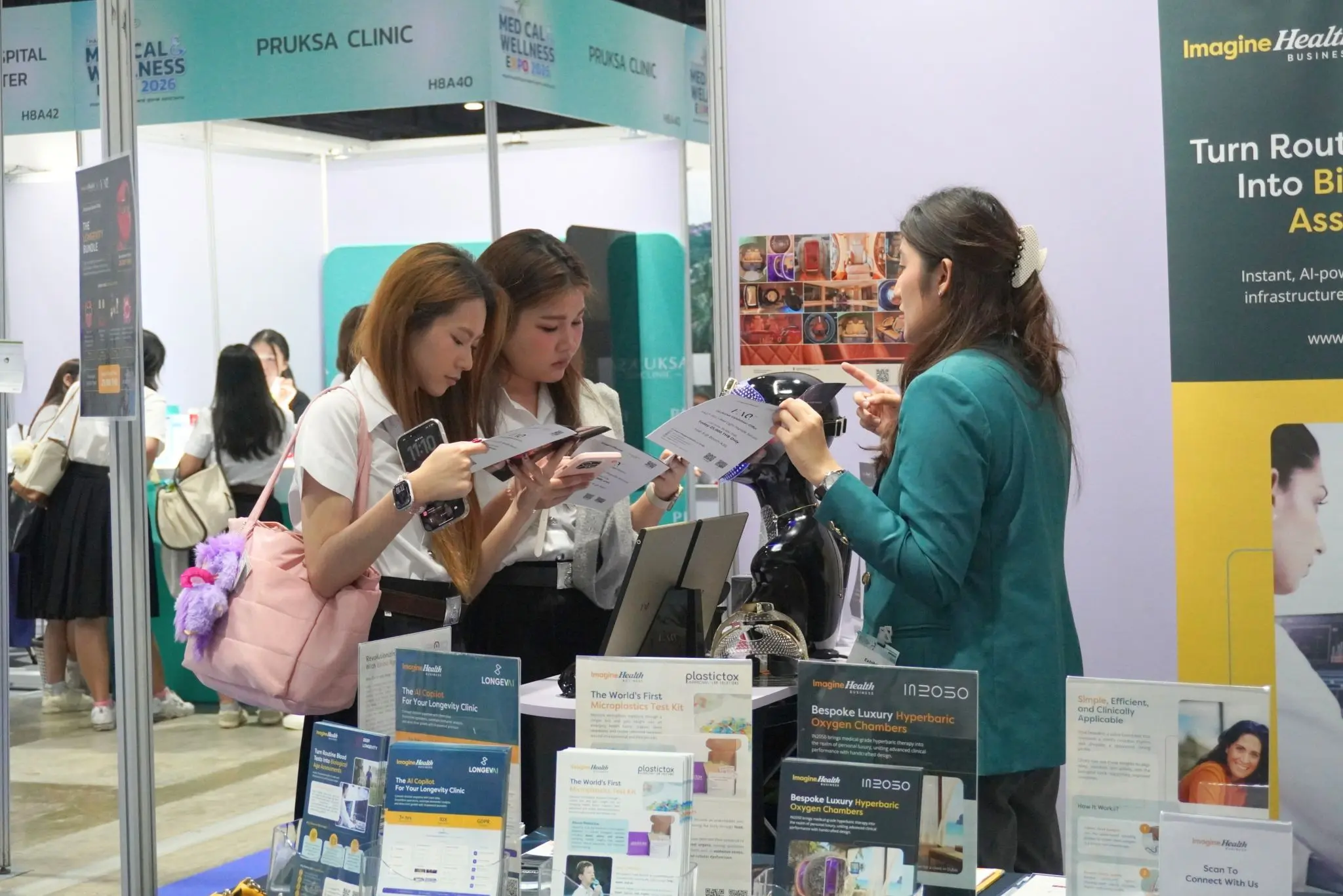 Visitors learning about longevity technologies at Thailand Medical and Wellness Expo 2026